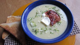 Krémová zelná polévka