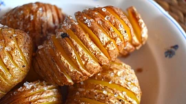 Pečené brambory Hasselback