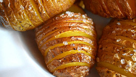 Pečené brambory Hasselback