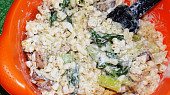 Těstovinový salát s tofu a čínskym zelím