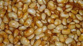 Gravče na tavče (balkánske zapečené fazole), pred zapečením