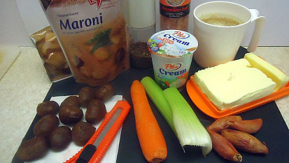 Kaštanová polévka se zázvorem a chilli