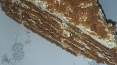 Nepečený karamelový řez