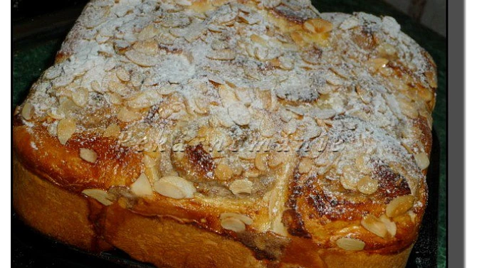 Šneky s tvarohem a ořechy