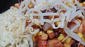 Veganská mexická pánev s bulgurem