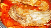 Jehněčí žebírka v kyselém zelí