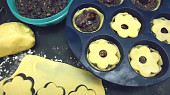 Makové křehké muffiny