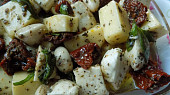 Marinovaná mozzarella