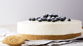 Nepečený cheesecake s borůvkami