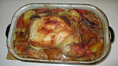 Plněné kuře na zelenině s brambory