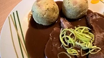 Bavorská vepřová pečeně s pivní omáčkou