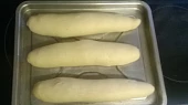 Rohlíky čerstvé i čtvrtý den, Půl hodiny po vyndání z ledničky.
