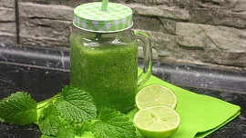 Jarní vzpruha - zelené smoothie z mladého osení