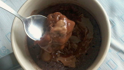 Brownie mug cake