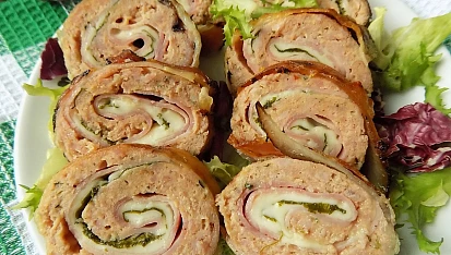 Roládky z mletého masa s libečkem, šunkou a sýrem