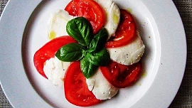 Salát Caprese