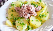 Salát s tuňákem a brambory