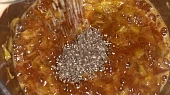Chia marmeláda s rebarborou a meduňkou