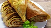 Pirožky se zelím-i jako roláda