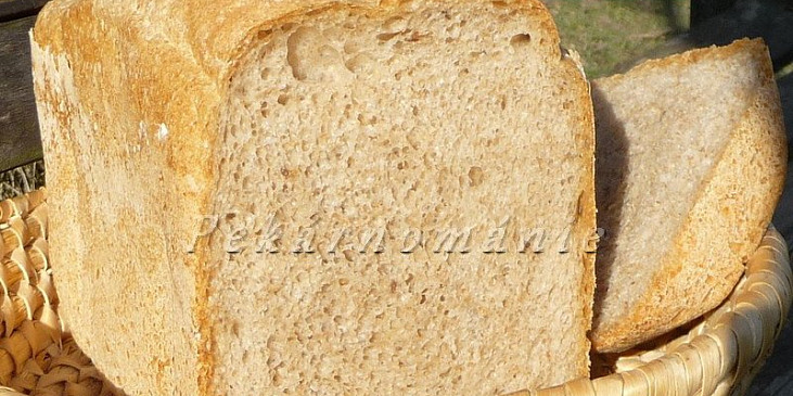 Domácí chléb s otrubami