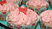 Jahodové muffiny / cupcaky, Jahodové muffiny / cupcaky
