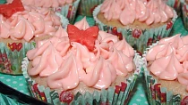 Jahodové muffiny / cupcaky
