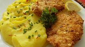 Kuřecí mandlové řízky se šafránovou kaší