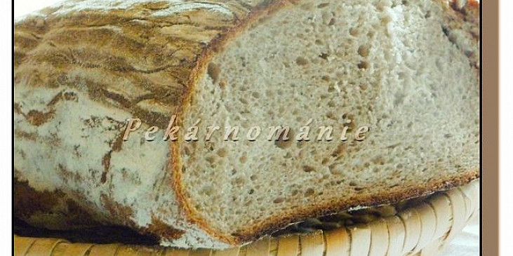 Kváskový podmáslový chléb