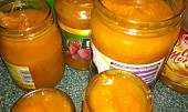 Meruňkový džem s rýmovníkem