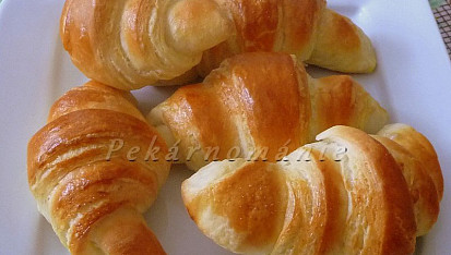 Plundrové těsto – máslové loupáčky