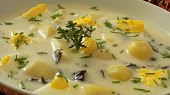 Podmáslová polévka s novými brambory a vejci
