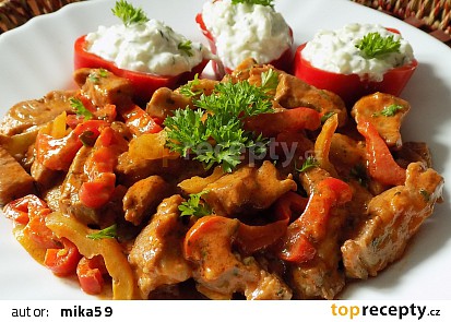 Chilli nudličky z krkovice s tzatziki