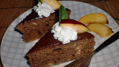 Coca-colový koláč s pomerančovou kůrou