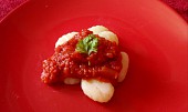 Gnocchi s rajčatovou omáčkou (Gnocchi s rajčatovou omáčkou)
