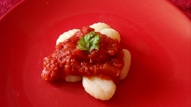 Gnocchi s rajčatovou omáčkou, Gnocchi s rajčatovou omáčkou