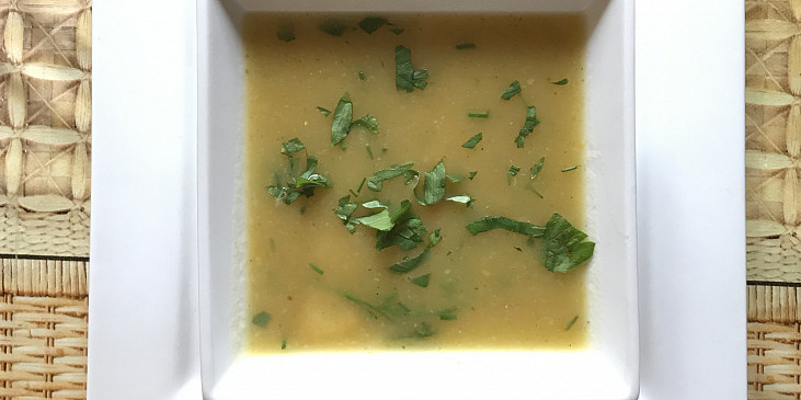 Krémová zeleninová polévka s majoránkou