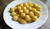 Těsto na bramborové knedlíky (42 ks)