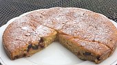 Cuketový hrníčkový koláč s brusinkami a hořkou čokoládou podle Eduarda
