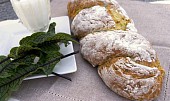 Italský cuketovo-semínkový chléb