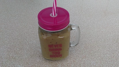 Smoothie s jablkem a nektarinkou
