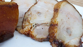 Uzený podbradek (lalok)