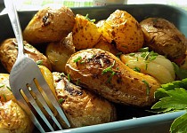 Voňavé brambory na sádle ze sáčku