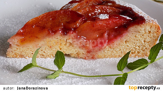 Blumový koláč s likérem