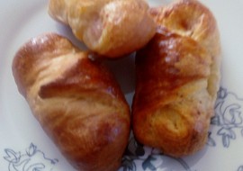Plněné mini croissanty
