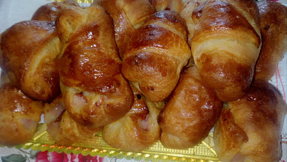 Plněné mini croissanty