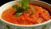 Rajčatovo-cuketový základ na pizzu