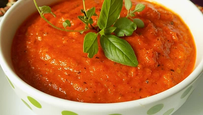 Rajčatovo-cuketový základ na pizzu