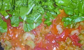 Těstoviny s mangoldem a rajčaty