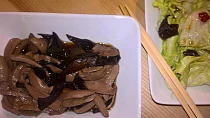 Čínské marinované ledvinky - 腌制 - yānzhì  marinated