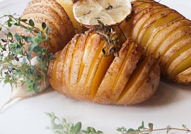 Citronové brambory Hasselback